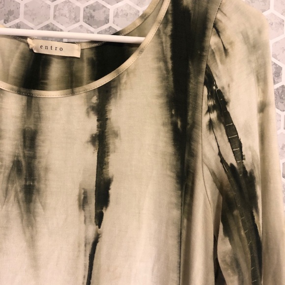 Entro Tie-Dye Fringe Top - Picture 4 of 7